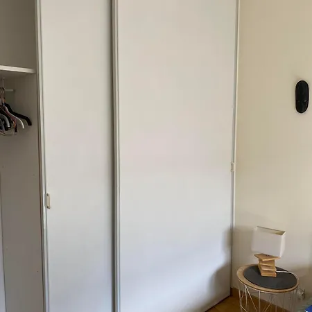 Partage Sauf Salon Проживание в семье *